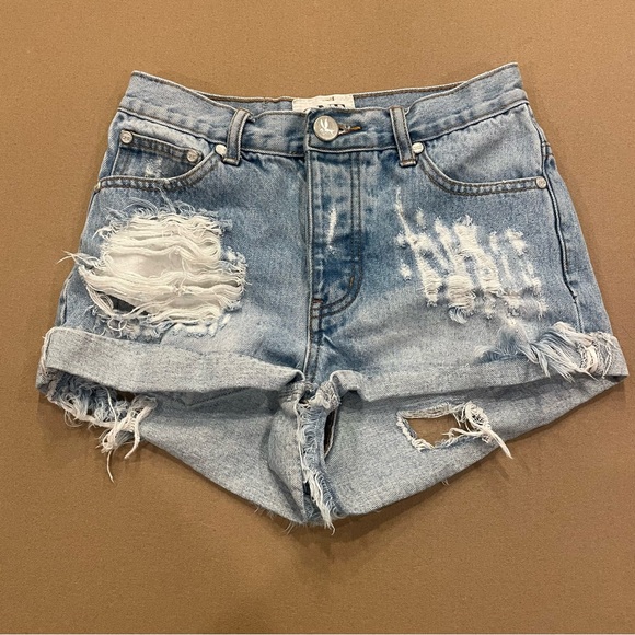 One Teaspoon Pants - ONE by One Teaspoon Hawks Distressed Denim Shorts Size 25